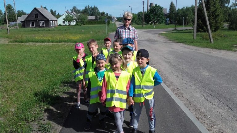 Priešmokyklinukų stovykla "mažylio vasara"